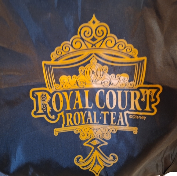 Disney Cruise Line Royal Court Royal Tea Souvenir Black Cinch Backpack NEW - Picture 2 of 3